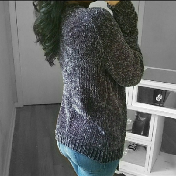 Charcoal chenille lace-up pullover - Picture 4 of 5